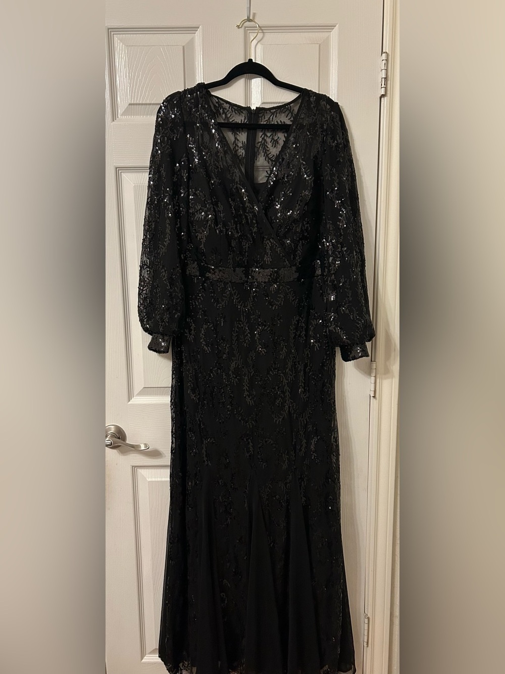 R&M Richards Black Sequin Long Sleeve V-Neck Evening Gown - Picture 3 of 13